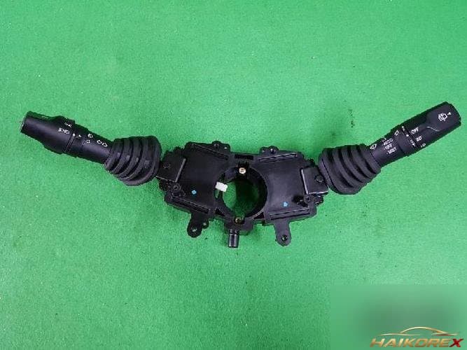 GM-Daewoo Winstorm 2007 — комбинированный переключатель 8