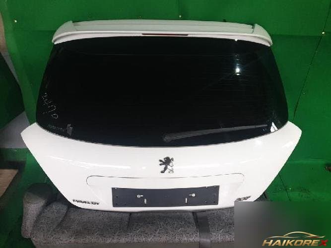 Peugeot 207 2011 — дверь багажника
