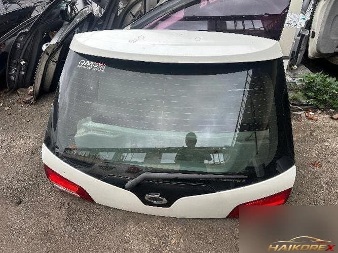 Renault QM5 2008 — крышка багажника