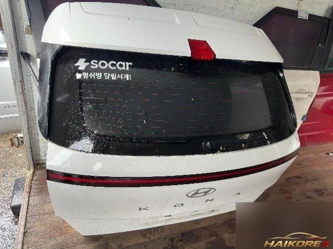 Hyundai Kona 2025 — дверь багажника (задняя дверь)