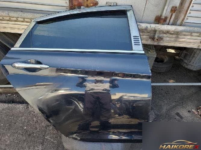 Hyundai Sonata 2009 — задняя дверь правая