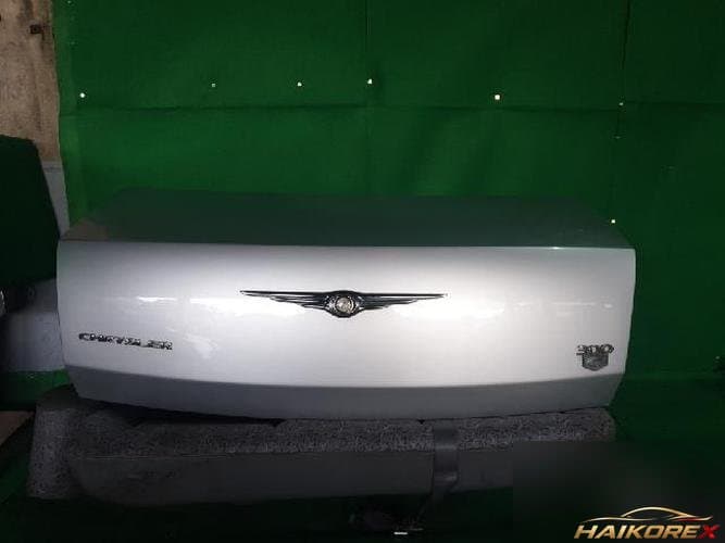 Chrysler 300 2007 — крышка багажника