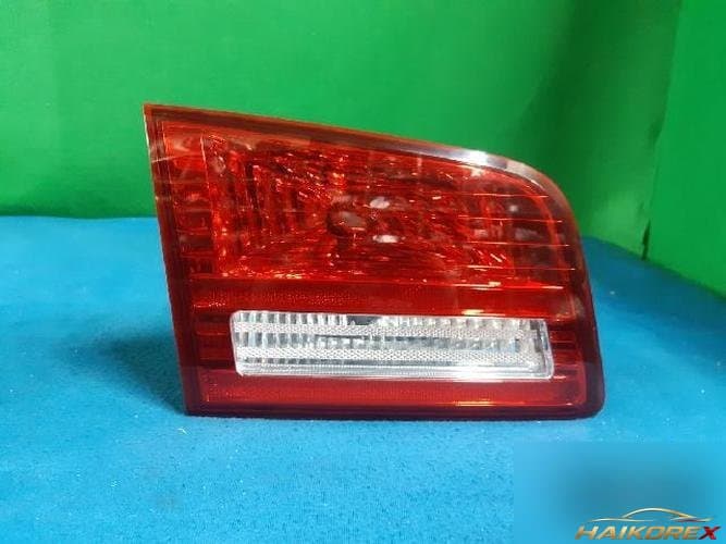 Kia Roche 2007 — накладка задней двери левая