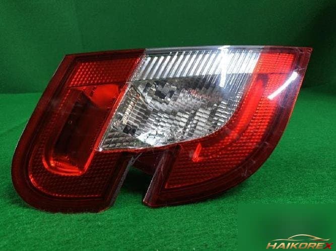Ford Taurus 2010 — облицовка задней двери левая