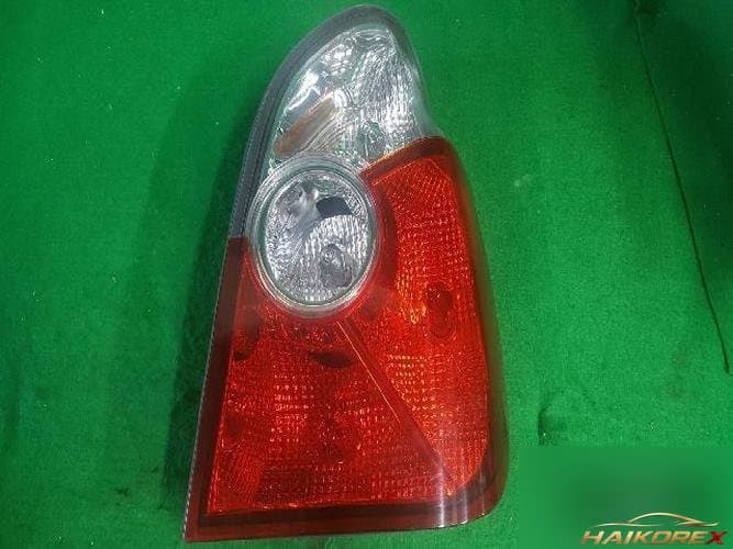 Hyundai Terracan 2002 — фонарь задний комбинированный правый (пассажирский)