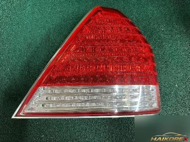 Hyundai Equus 2006 — комбинированный фонарь задний правый (пассажирский) 2
