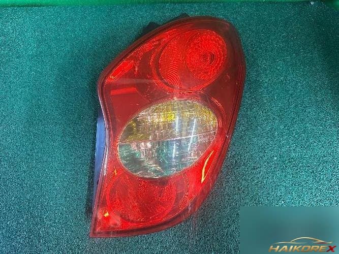 KG Mobility Korando 2011 — комбинированный фонарь задний правый (пассажирский)