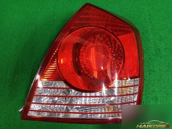 Hyundai Avante 2000 — комбинированный фонарь задний правый (пассажирский)
