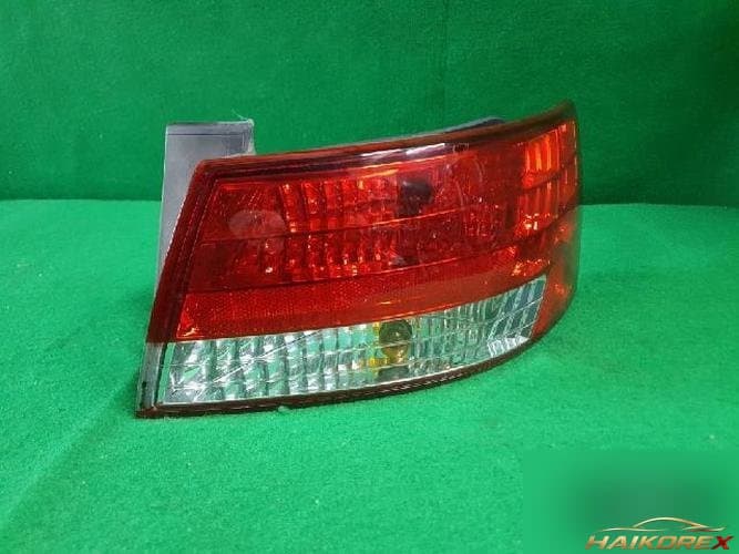 Hyundai Sonata 2006 — задний комбинированный фонарь правый