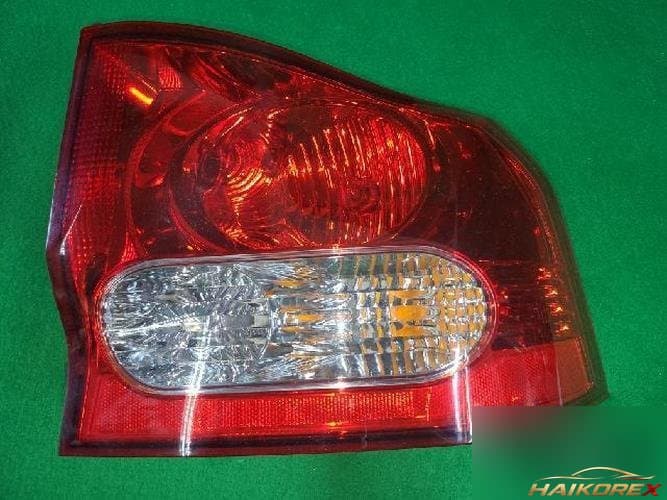 KG Mobility Actyon 2006 — комбинированный задний фонарь правый