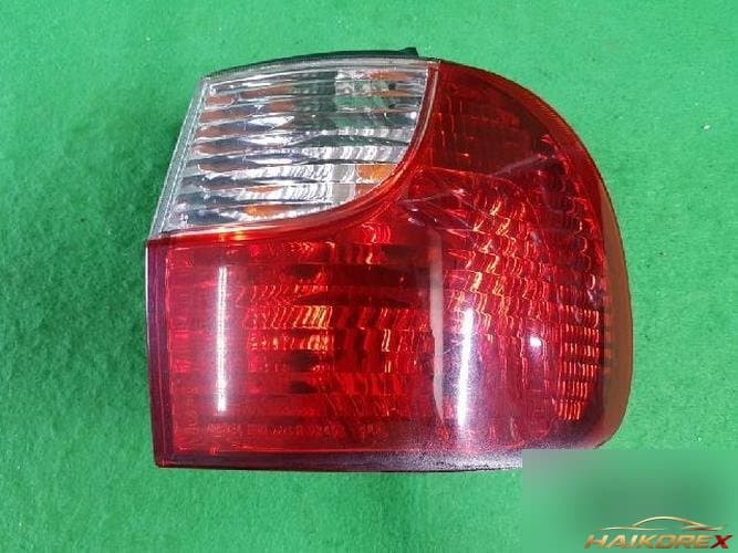 Hyundai Grand Starex 2003 — комбинированный фонарь задний правый 92402 4A500
