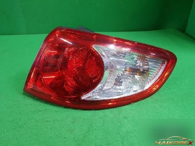 Hyundai Santa Fe 2006 — комбинированный фонарь задний правый (92402 2B000 10)