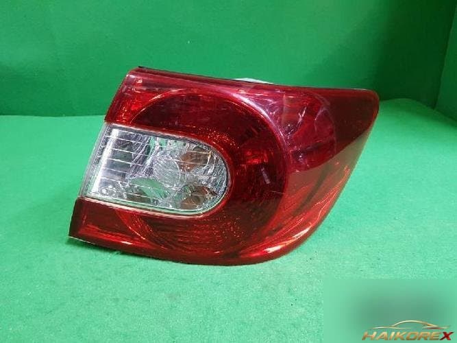 Daewoo Tosca 2008 — комбинированный фонарь задний правый (4 контакта)