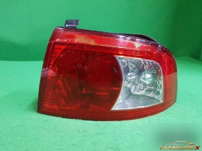 Kia Optima 2003 — фонарь задний правый в сборе 92420 3C001