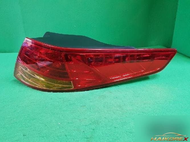 Kia K5 2013 — фонарь задний правый в сборе 92402 2T000 10
