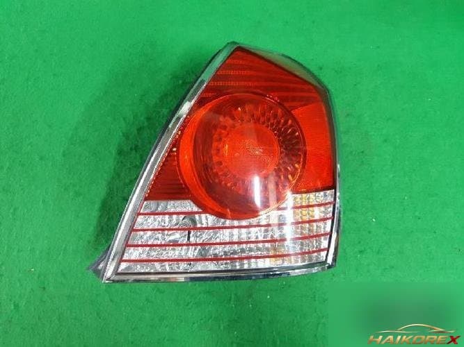 Hyundai Avante 2003 — фонарь задний комбинированный правый (сторона пассажира)