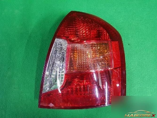 Hyundai Verna 2006 — комбинированный фонарь задний правый (пассажирский) 92402-1E000-7