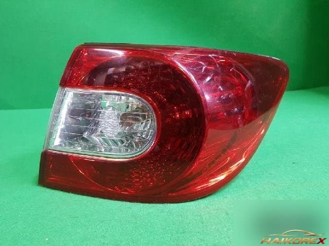 Daewoo Tosca 2009 — фонарь задний комбинированный правый (4 контакта)