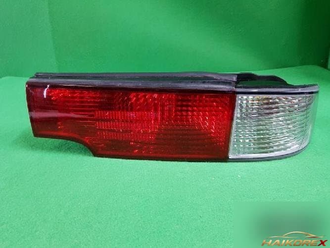 Hyundai Dynasty 2004 — комбинированный фонарь задний правый (пассажирский) 92402 37750 1