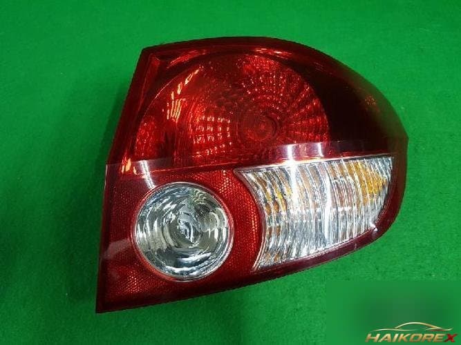 Hyundai Click 2005 — комбинированный фонарь задний правый (пассажирский) 92402 1C000 2