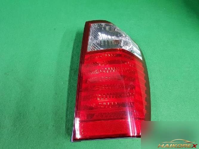 Kia Carnival 2008 — задний фонарь комбинированный правый (пассажирский) 92402 4J000 5