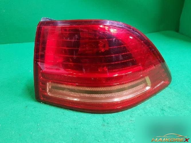 Kia Roche 2008 — фонарь задний правый (комбинированный) 924022G007