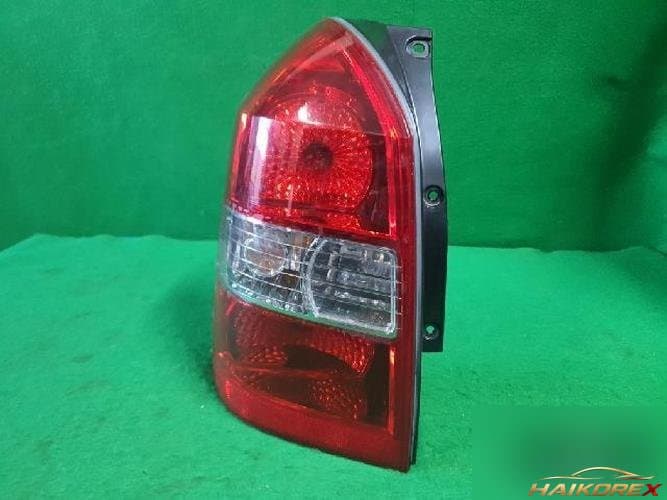 Hyundai Tucson 2004 — фонарь задний левый (комбинированный)