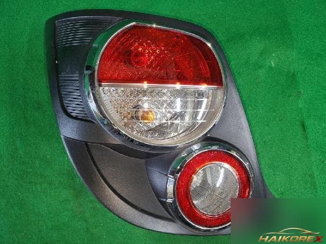 Chevrolet Aveo 2012 — комбинированный фонарь задний левый (водительский)