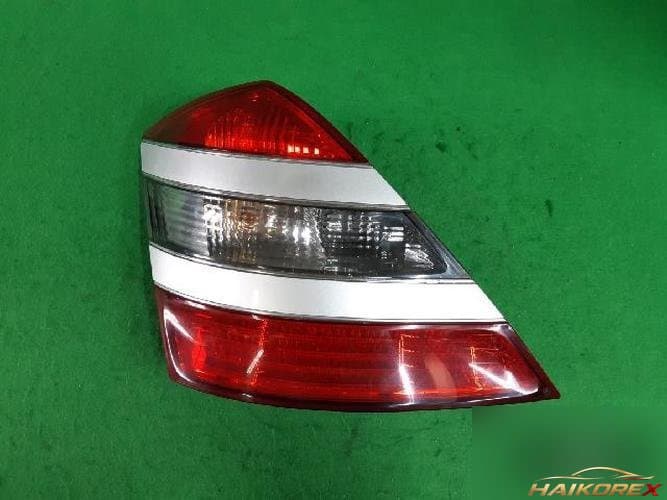 Mercedes-Benz S-Class 2010 — комбинированный фонарь задний левый (сторона водителя) A221 820 0164