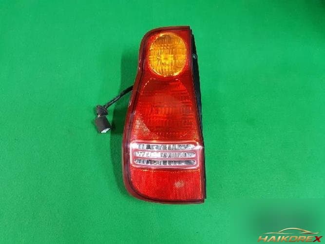 Hyundai Lavita 2001 — задний комбинированный фонарь левый (водителя)