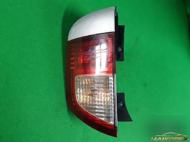 KG Mobility Kayon 2006 — комбинированный фонарь задний левый (водительский) 4-контактный