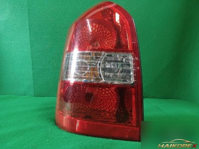 Hyundai Tucson 2004 — комбинированный фонарь задний левый (водительский)