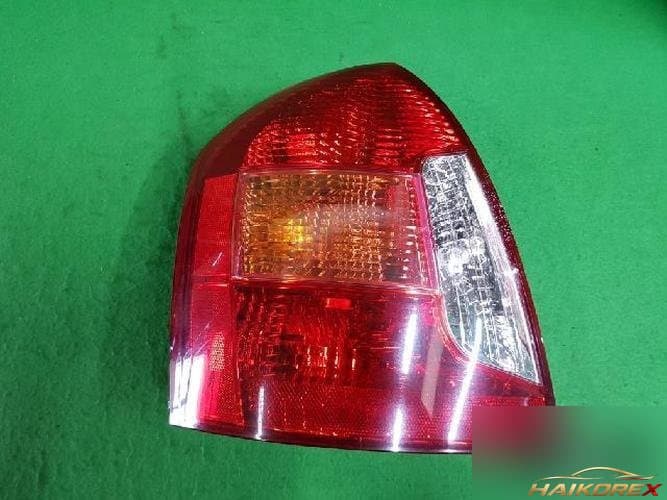 Hyundai Verna 2006 — комбинированный фонарь задний левый (сторона водителя) 92401 1E000 4
