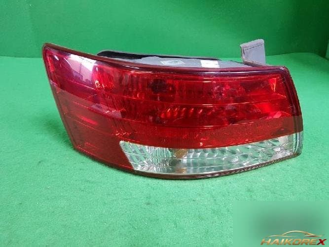 Hyundai Sonata 2006 — комбинированный задний фонарь левый (водителя) 92401 3K400 6