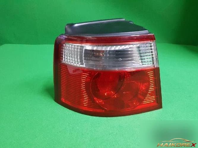 Kia Carens 2002 — комбинированный задний фонарь левый 0K2FB 51160 10