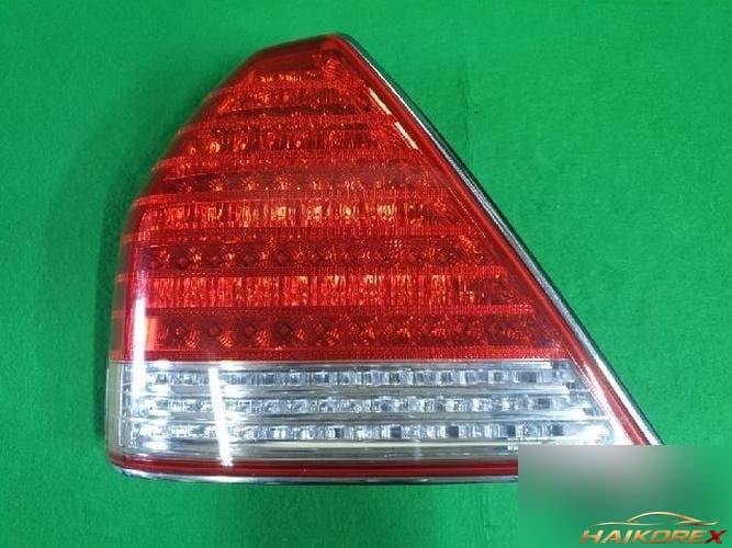 Hyundai Equus 2004 — фонарь задний левый (комбинированный) 92401 3B700 2