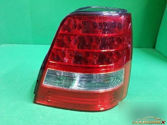 Kia Sorento 2008 — комбинированный фонарь задний правый (пассажирский) LED 6pin