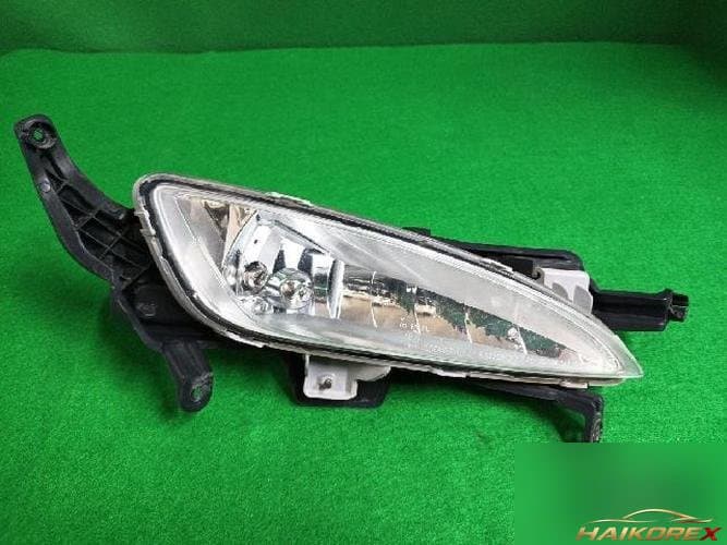 Kia K5 2012 — противотуманная фара правая (92202-2T0)