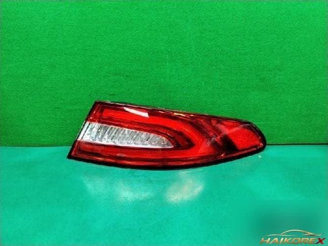 Jaguar XF 2014 — комбинированный фонарь задний правый CX23-13404-AD