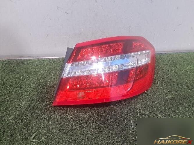 Mercedes-Benz E-Class 2010 — комбинированный фонарь задний правый (пассажирский) A2129066901