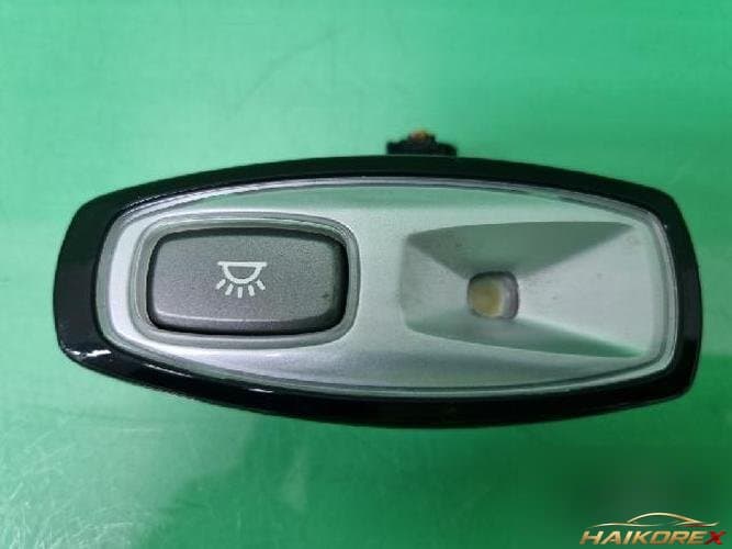 Hyundai Grandeur 2013 — внутренний светильник 1