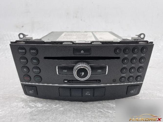 Mercedes-Benz C-Class 2011 — AV система (головное устройство, панель управления) A2049006003