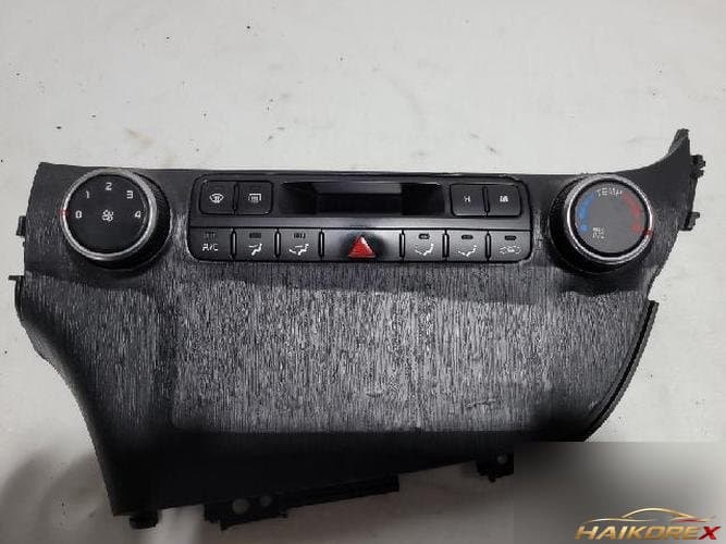 Kia K5 2014 — блок управления отоплением и кондиционированием воздуха
