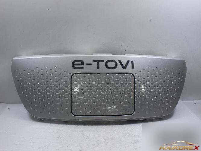 Ford Explorer 2024 — крышка входа зарядки