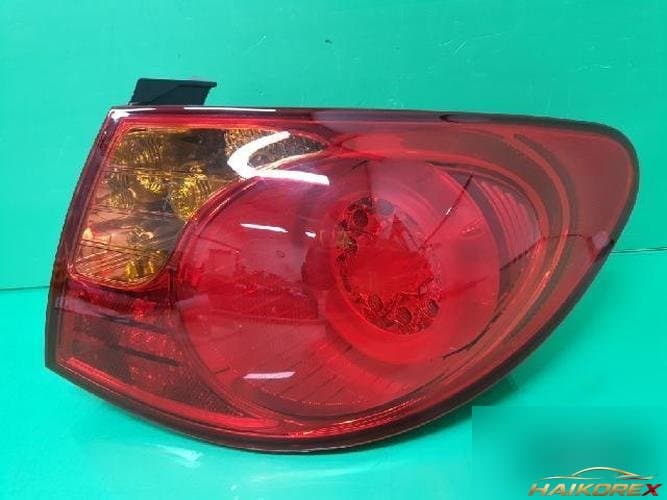 Hyundai Avante 2010 — фонарь задний комбинированный правый (92402 2H500 7)