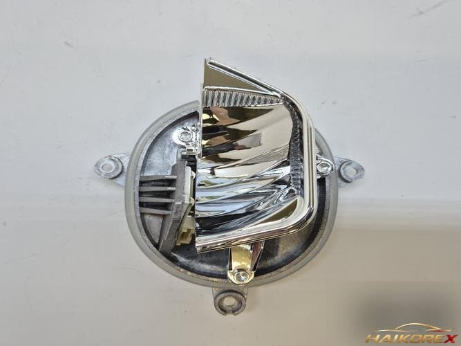 BMW X5/X6 F15/F16 — модуль LED-света поворотов правый 63117381450