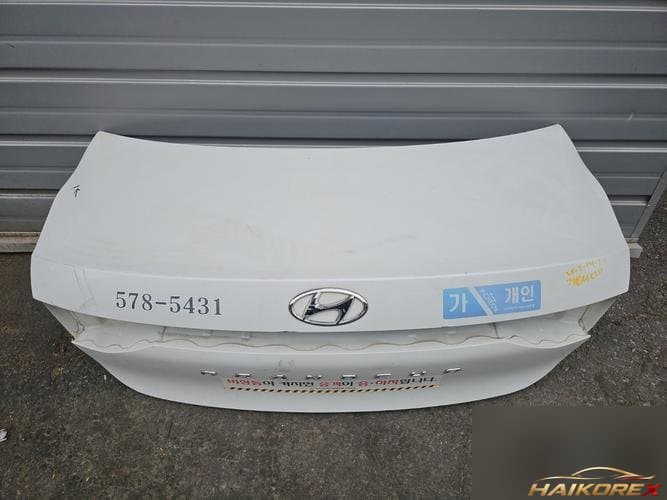 Hyundai Grandeur 2021 — крышка багажника 3