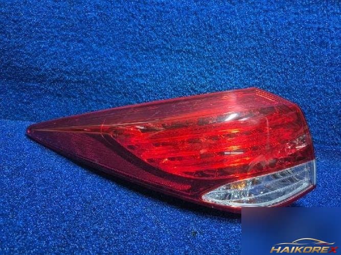 Hyundai i40 2012 — фонарь задний левый (комбинированный) 924013Z000