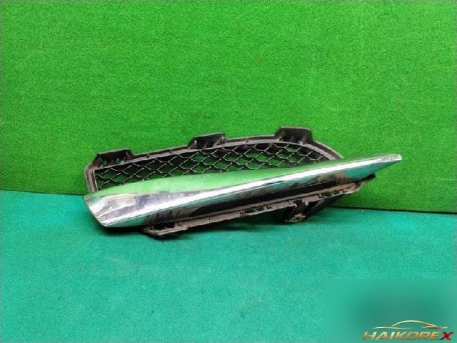 Jaguar XF 2014 — противотуманная фара правая CX23-15K232-BA