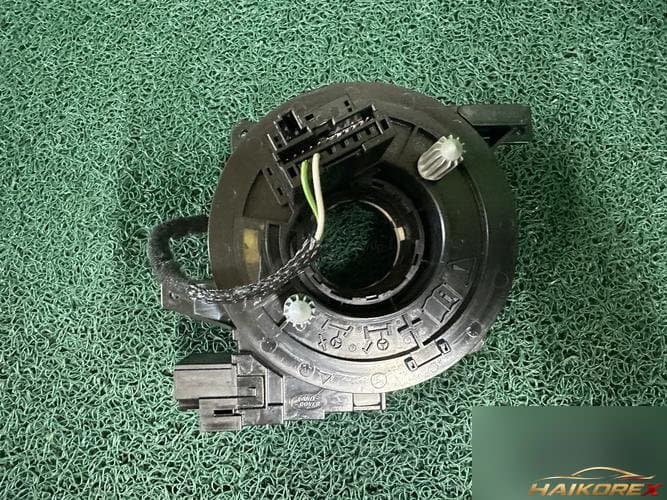 Land Rover Discovery 2016 — подрулевой переключатель (clock spring)